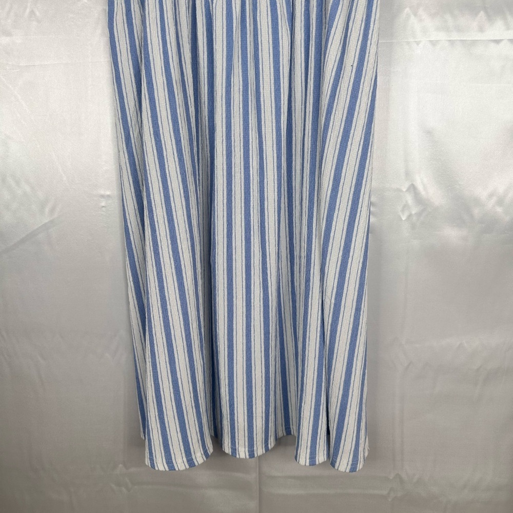 Divided Tie Strap smocked Blue and White Textured Dress size‎ XXL - Picture 3 of 9